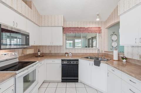 1260 Granada Court, Lady Lake FL - photo 19 of 52