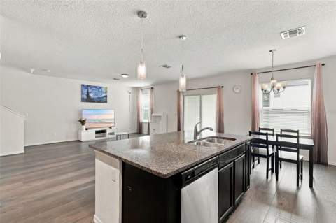 2838 Noble Crow Drive, Kissimmee FL - photo 12 of 41