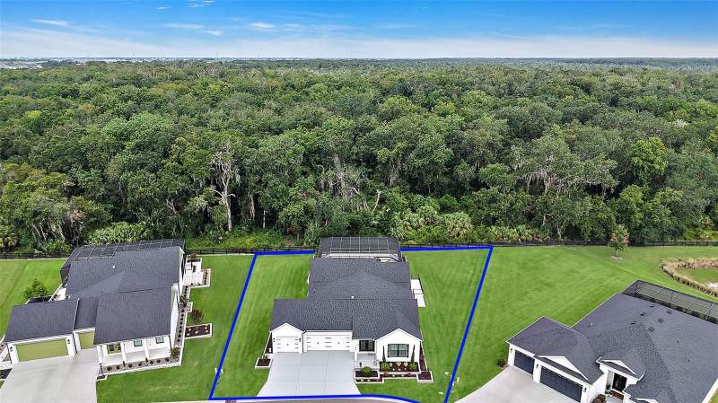 3 bedroom Single Family Residence at 724 Shivers Loop, The Villages, The Villages — photo 4
