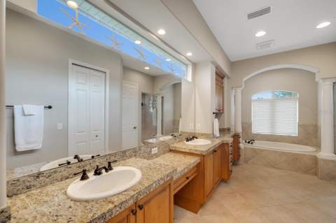 5918 Bahama Shores Drive, St Petersburg FL - photo 17 of 46