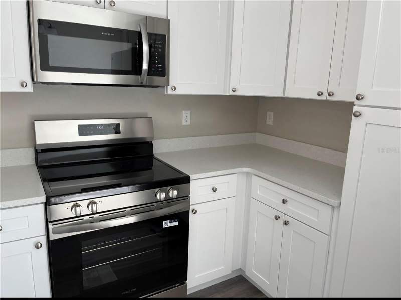 3 bedroom Single Family Residence at 10304 SE 126th Lane, Lake Weir Heights, Belleview — photo 4