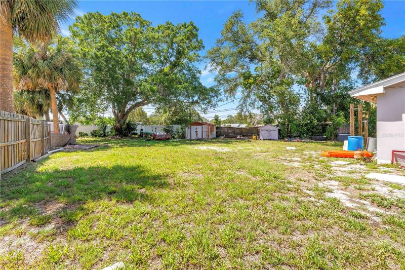 3 bedroom Single Family Residence at 4030 OVERLOOK DRIVE, SHORE ACRES CONNECTICUT AVE REP, ST PETERSBURG — photo 4