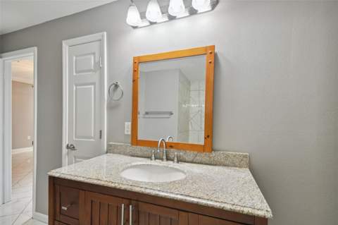 1201 Bay Club Circle, Tampa FL - photo 24 of 69