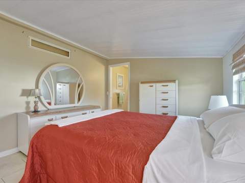118 Saint Pierres Way, Apollo Beach FL - photo 16 of 35