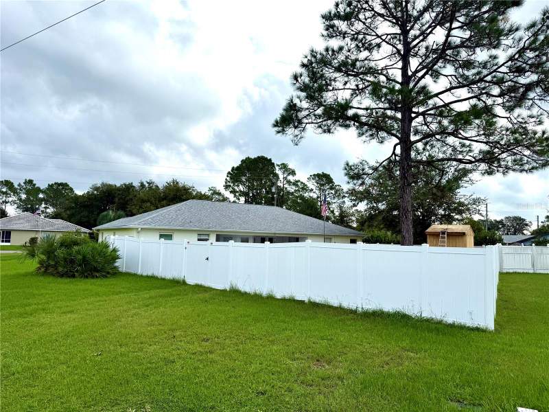 3 bedroom Single Family Residence at 72 Prattwood Lane, Palm Coast Sec 24, Palm Coast — photo 2