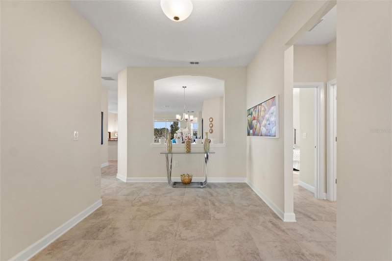4 bedroom Single Family Residence at 8995 Ace Loop, Stoneybrook South North Pcl-Ph, Davenport — photo 3
