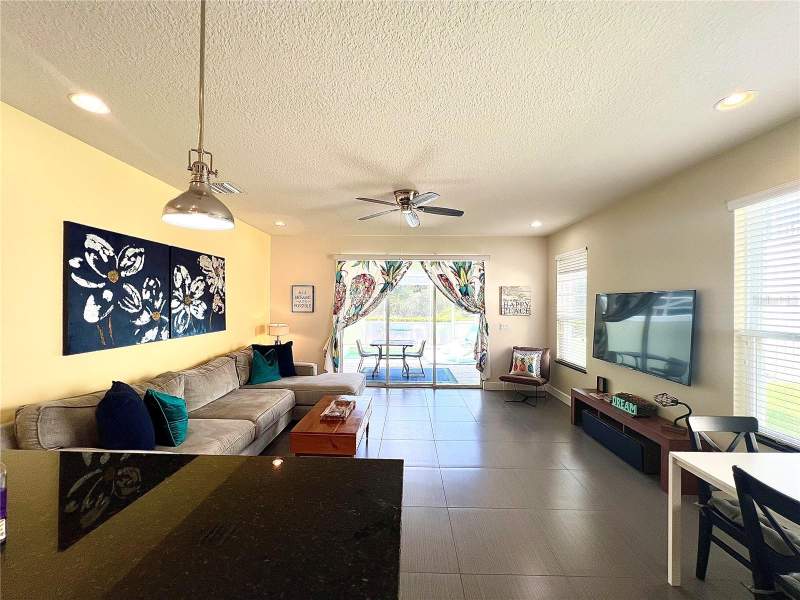 3 bedroom Townhouse at 17407 Placidity Avenue, Serenity At Silver Creek Sub, Clermont — photo 4