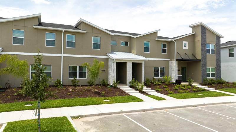 4 bedroom Townhouse at 4399 SCENE LANE, COVE AT STOREY LAKE 5, KISSIMMEE — photo 1
