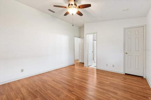 1534 Hillcrest Drive, Lady Lake FL - photo 16 of 34