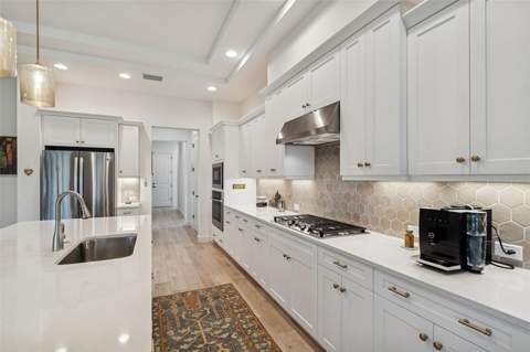 4905 Majestic Hills Loop, Brooksville FL - photo 16 of 83