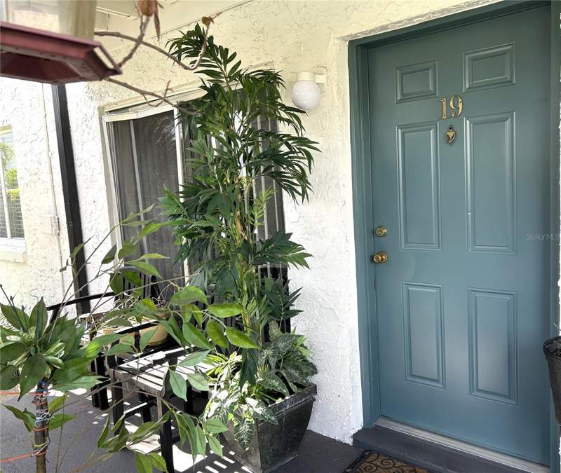 1 bedroom Condominium at 4115 S Semoran Boulevard #19, Avalion, Orlando — photo 2