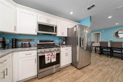 3254 Moccasin Drive, Kissimmee FL - photo 9 of 37