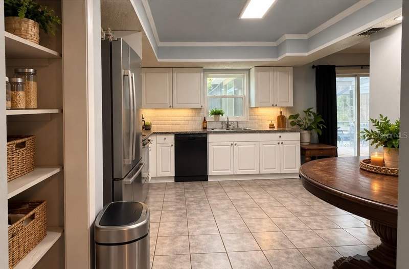 3 bedroom Single Family Residence at 8284 Apple Orchard Road, Spring Hill, Spring Hill — photo 5