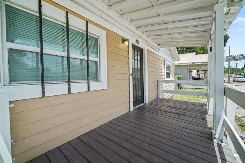 3 bedroom Single Family Residence at 920 E Dr Martin Luther King Jr Boulevard, Buffalo, Tampa — photo 4
