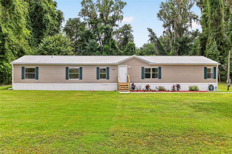 5 bedroom Manufactured Home at 13888 SW 5th Place, Rainbow Park Un 08, Ocala — photo 2