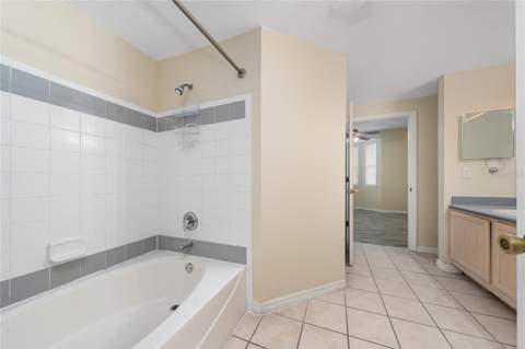 3280 Soho Street #201, Orlando FL - photo 15 of 36