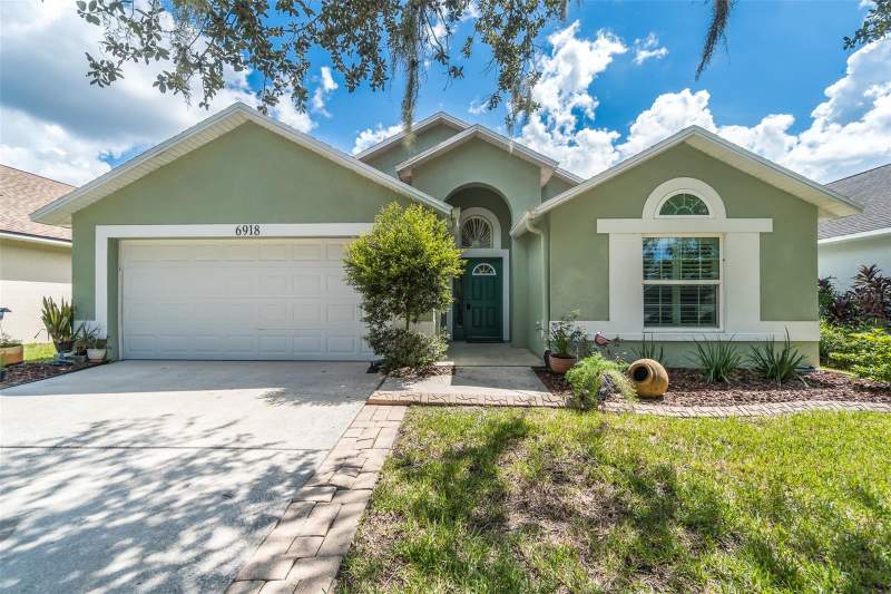 6918 JAMESTOWN MANOR DRIVE home for sale in Villages of Lake St Charles