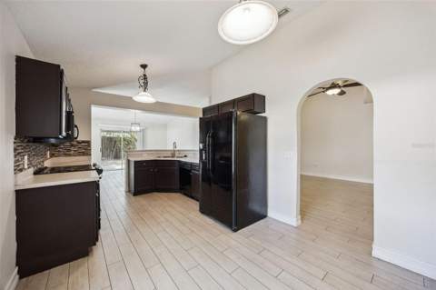 1612 Muir Circle, Clermont FL - photo 16 of 35
