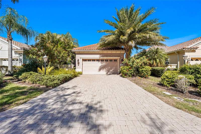 2 bedroom Single Family Residence at 7216 Presidio Glen, Lakewood Ranch Ccv Sp Aa, U1&U2, Lakewood Ranch — photo 3