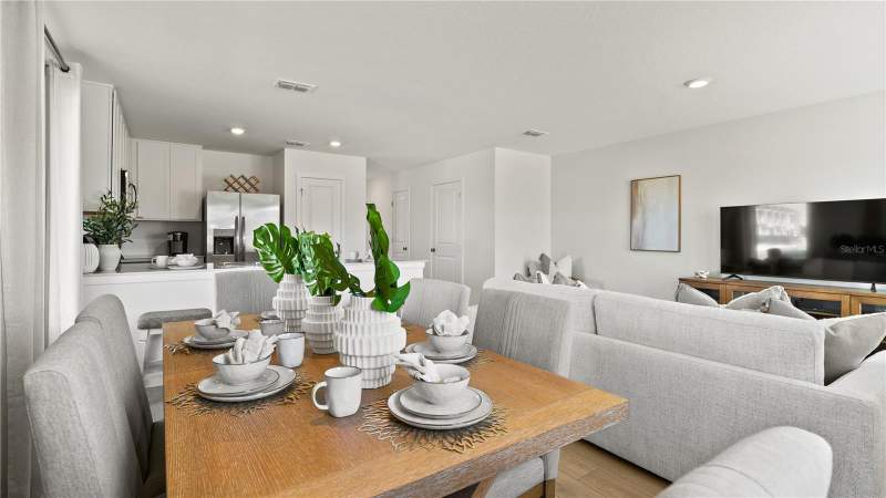 3 bedroom Townhouse at 1155 Twins Street, Grandview Th, Davenport — photo 5