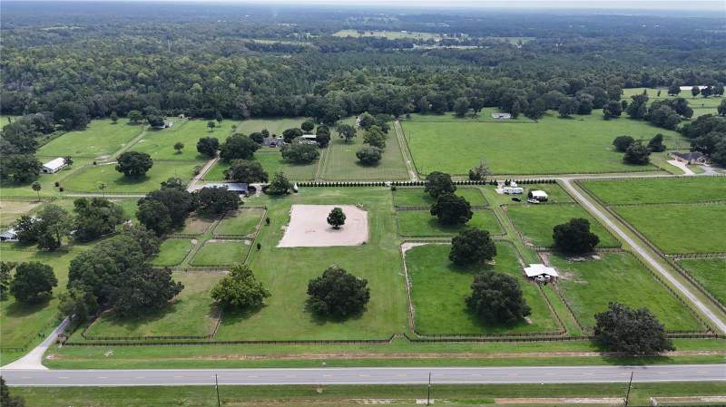1 bedroom Farm at 13489 NW Gainesville Road, Acreage Non-Subdivision, Reddick — photo 3