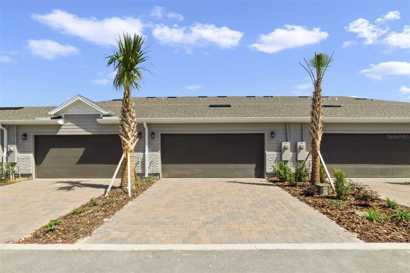 4 bedroom Townhouse at 686 Lola Lane, Aulin Square, Oviedo — photo 2