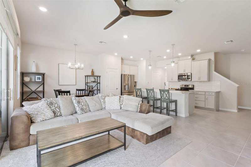 3 bedroom Townhouse at 637 ASTERA WINDS LANE, ASTERA, LAKE MARY — photo 3