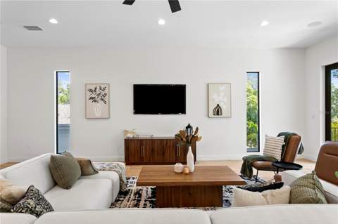 502 E Davis Boulevard, Tampa FL - photo 17 of 58
