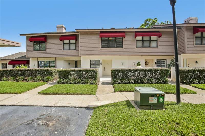 717 OAK PARK PLACE home for sale in Oak Park Townhomes