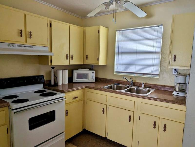 2 bedroom Single Family Residence at 25130 NE 132nd Lane, Kershores, Salt Springs — photo 3