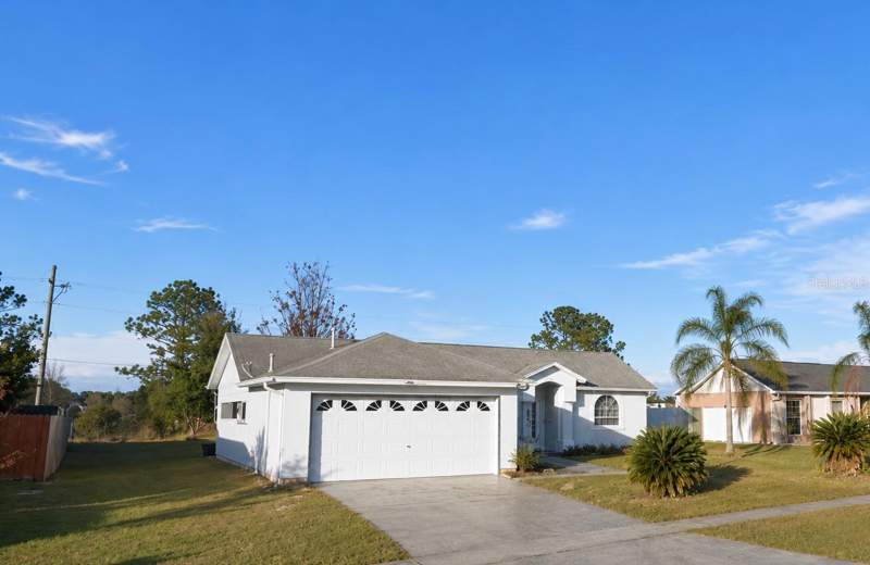 3 bedroom Single Family Residence at 15741 GREATER GROVES BOULEVARD, GREATER GROVES PH 02 TR A, CLERMONT — photo 1