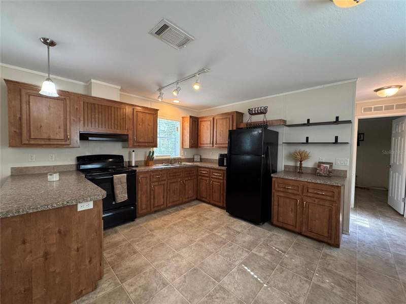 3 bedroom Manufactured Home at 44 Kelly Ridge Road, Oakridge Estates, Frostproof — photo 2