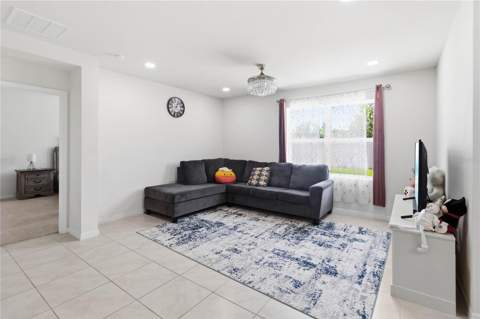 3198 Eastgrove Terrace, Sanford FL - photo 10 of 32