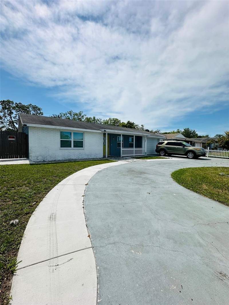 6310 WESTPORT DRIVE home for sale in West Port