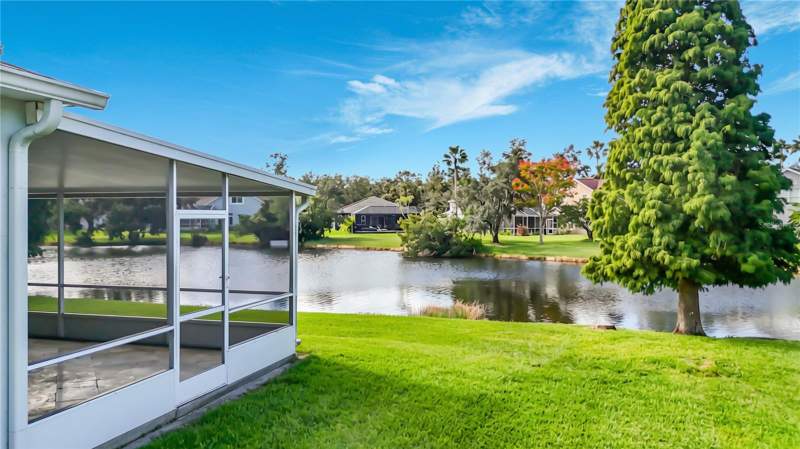 3 bedroom Villa at 5743 Heronpark Place, Fishhawk Ranch Ph 2 Prcl, Lithia — photo 4