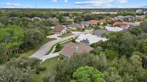 2166 Sonoma Drive, Nokomis FL - photo 7 of 48