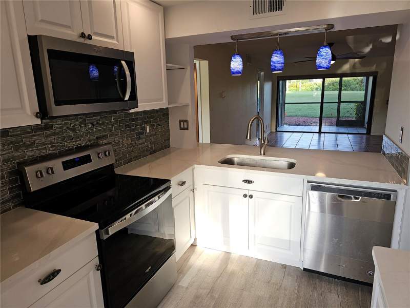 2 bedroom Condominium at 6343 Palma Del Mar Boulevard #126, Palma Del Mar IV, St Petersburg — photo 3