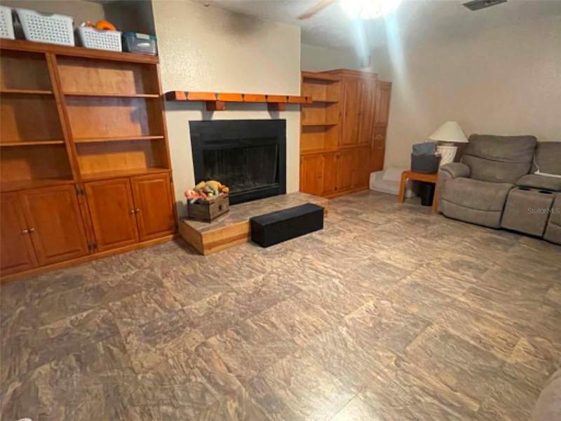 3 bedroom Single Family Residence at 17530 SE Highway 452, Umatilla, Umatilla — photo 5