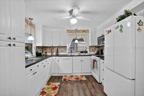 808 53rd Avenue #283, Bradenton FL - photo 18 of 33