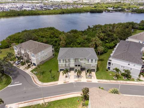 4866 Tuscan Loon Drive, Tampa FL - photo 22 of 27