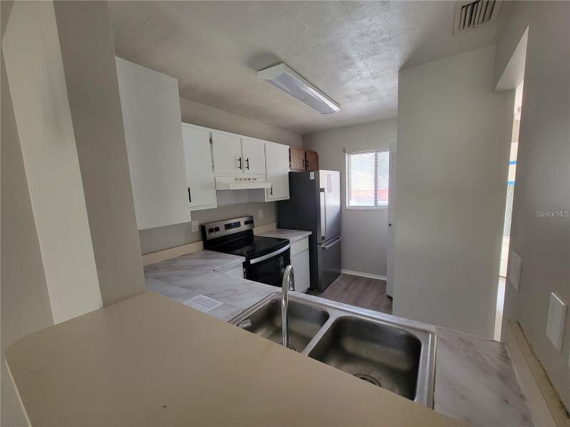 2 bedroom Townhouse at 3625 NE 20th Place, Village West Un C, Ocala — photo 3