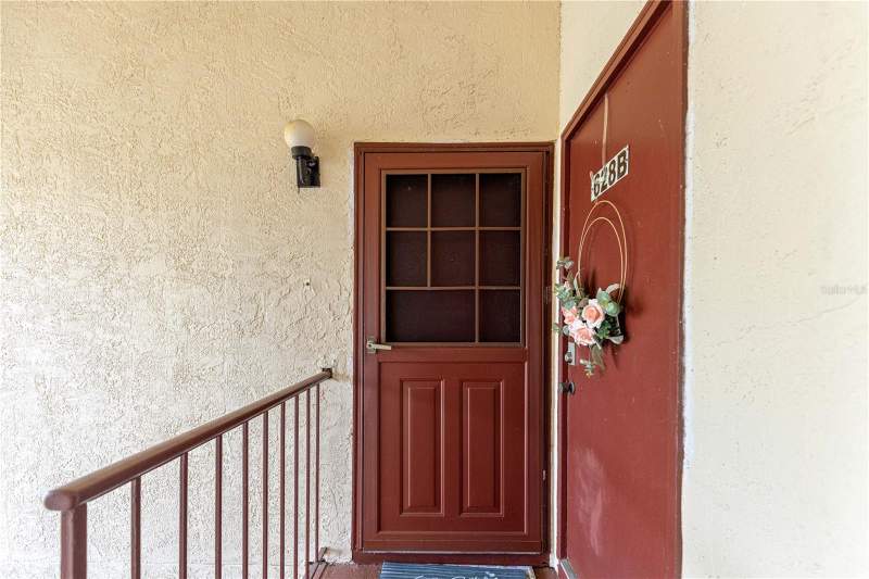 2 bedroom Condominium at 628 Midway Drive #B, Twin Lakes Village East, Ocala — photo 2