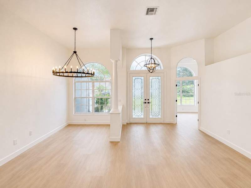 5 bedroom Single Family Residence at 2532 Bellwood Drive, Hickory Lakes Ph 2, Brandon — photo 5