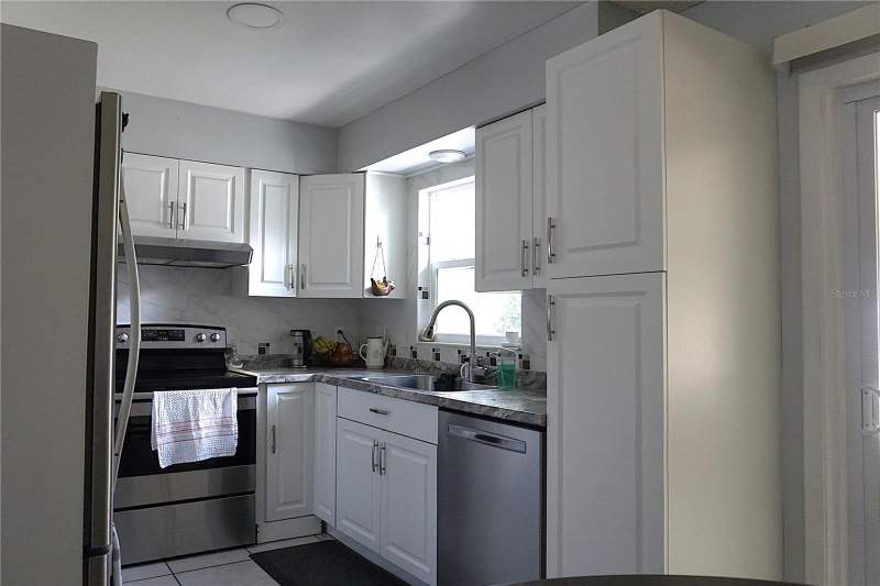 3 bedroom Single Family Residence at 29 E Bob White Street, Apopka Terrace First Add, Apopka — photo 5