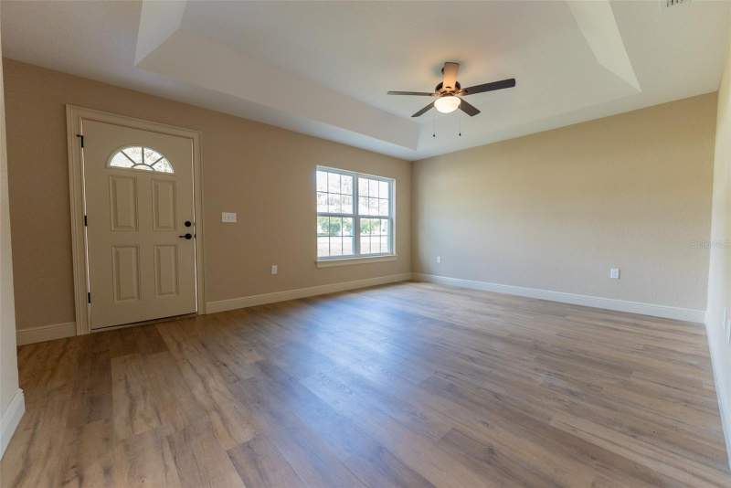 3 bedroom Single Family Residence at 7 OAK PASS LOOP, SILVER SPGS SHORES UN 13, OCALA — photo 4