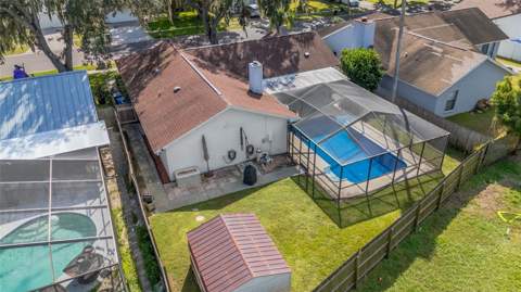 1908 Landside Drive, Valrico FL - photo 11 of 57