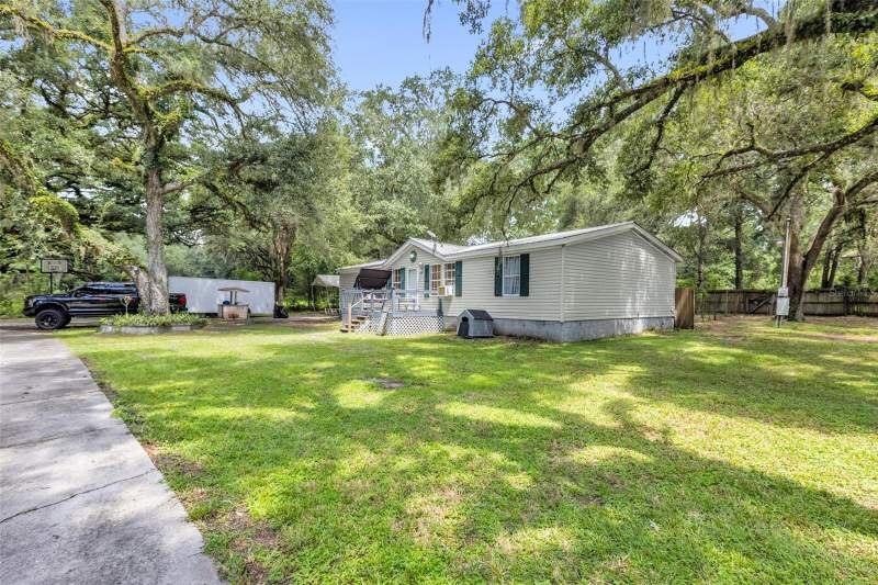 4 bedroom Manufactured Home at 1705 SE 179 Place, Leighton Estate, Summerfield — photo 3