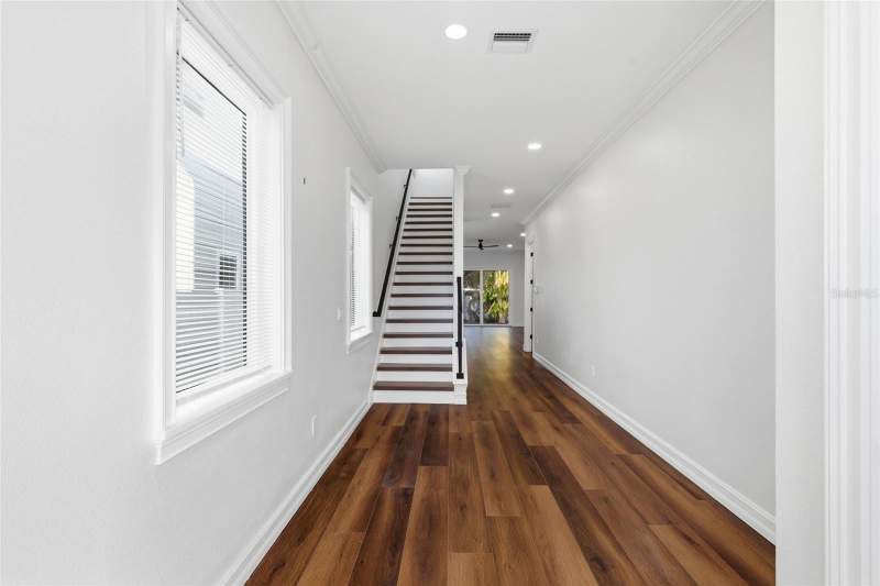 3 bedroom Single Family Residence at 3829 71st Street, Tyrone, St Petersburg — photo 5