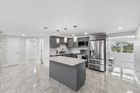 4234 Floramar Terrace, New Port Richey FL - photo 16 of 99