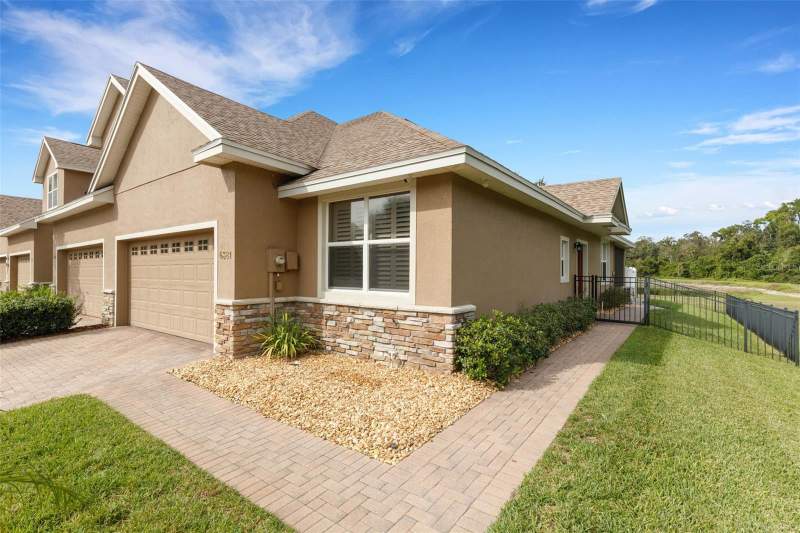 3 bedroom Townhouse at 6381 Torrington Circle, Chelsea Oaks, Lakeland — photo 4